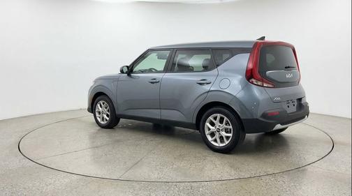Gravity Gray 2025 Kia Soul LX
