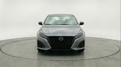 Gun Metallic 2025 Nissan Altima SV FWD
