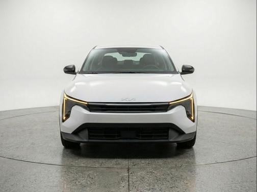 Snow White Pearl 2025 Kia K4 LXS