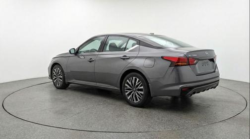 Gun Metallic 2025 Nissan Altima SV FWD