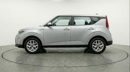 Steel Gray 2025 Kia Soul LX