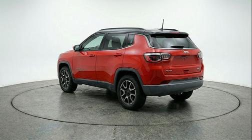 Red Hot Pearlcoat 2025 Jeep Compass Trailhawk
