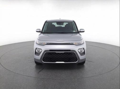 Steel Gray 2024 Kia Soul LX