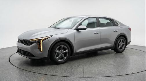 Steel Gray 2025 Kia K4 LXS