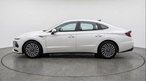Serenity White 2025 Hyundai SONATA Hybrid SE