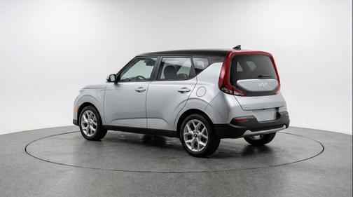 Steel Gray 2025 Kia Soul LX