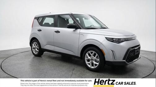 Gravity Gray 2025 Kia Soul LX
