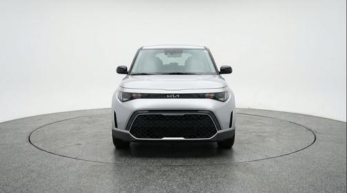 Gravity Gray 2025 Kia Soul LX