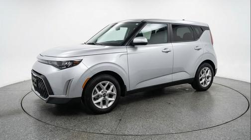 Steel Gray 2025 Kia Soul LX