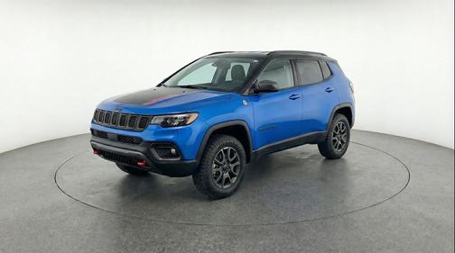 Hydro Blue Pearlcoat 2025 Jeep Compass Trailhawk
