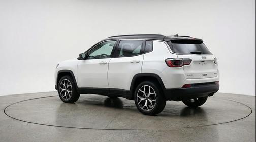 Bright White Clearcoat 2025 Jeep Compass Limited