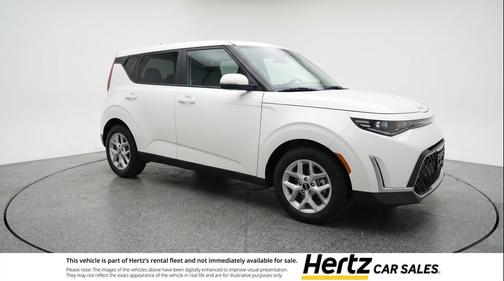 Snow White Pearl 2025 Kia Soul LX