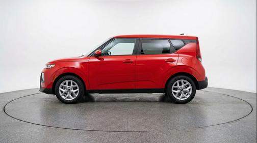 Inferno Red 2025 Kia Soul LX
