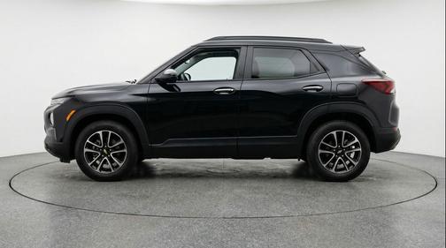 Mosaic Black Metallic 2025 Chevrolet Trailblazer LT