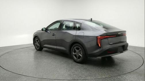 Interstellar Gray 2025 Kia K4 LXS