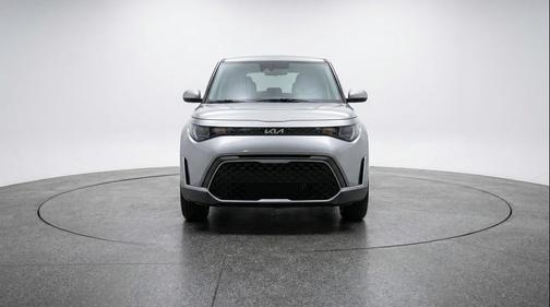 Steel Gray 2025 Kia Soul LX