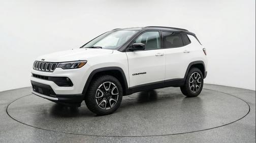 Bright White Clearcoat 2025 Jeep Compass Trailhawk