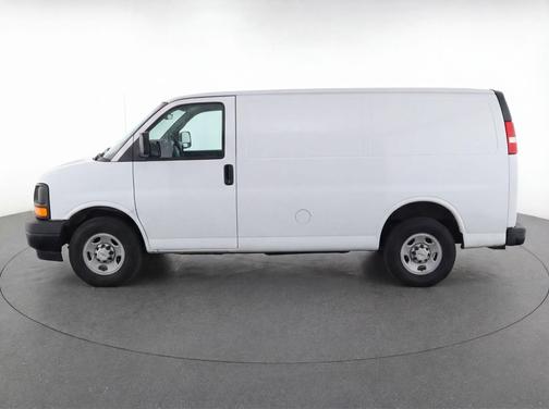 Summit White 2025 Chevrolet Express 3500 RWD 3500 Extended Wheelbase LT