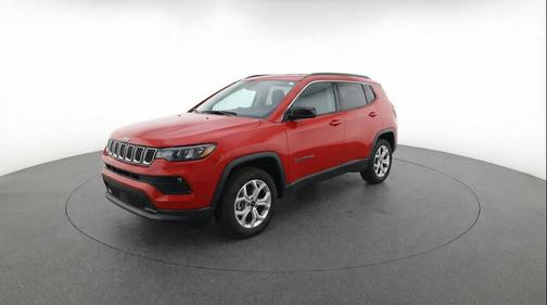 Red Hot Pearlcoat 2025 Jeep Compass Latitude