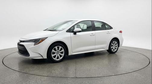 Ice Cap 2025 Toyota Corolla LE