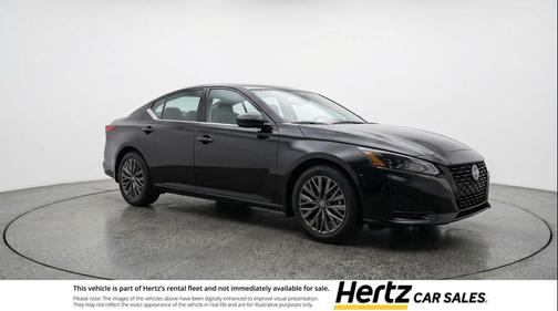 Super Black 2025 Nissan Altima SV FWD