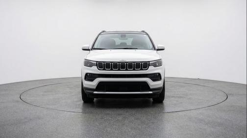 Bright White Clearcoat 2025 Jeep Compass Limited
