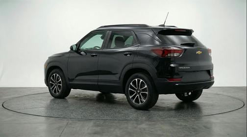 Mosaic Black Metallic 2025 Chevrolet Trailblazer LT