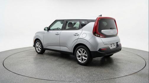 Steel Gray 2025 Kia Soul LX