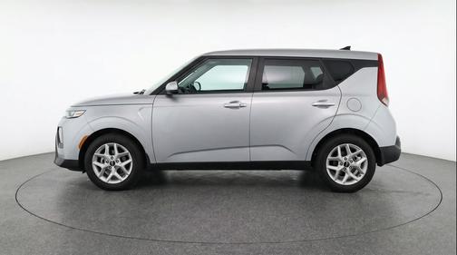 Steel Gray 2025 Kia Soul LX