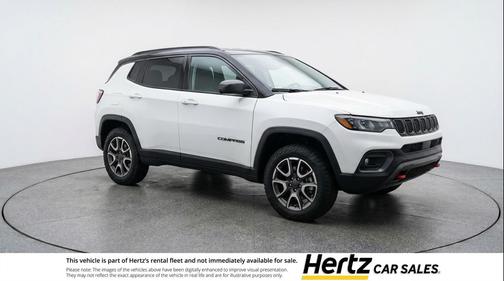 Bright White Clearcoat 2025 Jeep Compass Trailhawk