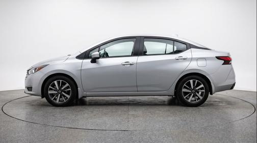 Brilliant Silver Metallic 2025 Nissan Versa 1.6 SV