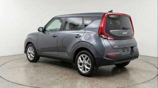 Gravity Gray 2025 Kia Soul LX