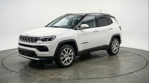 Bright White Clearcoat 2025 Jeep Compass Limited