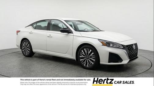 Glacier White 2025 Nissan Altima SV FWD