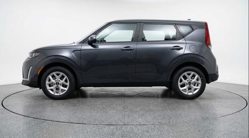 Gravity Gray 2025 Kia Soul LX