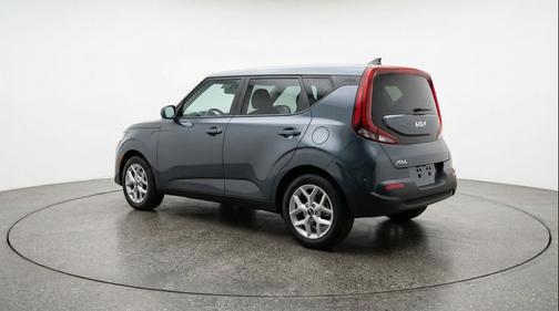 Gravity Gray 2025 Kia Soul LX