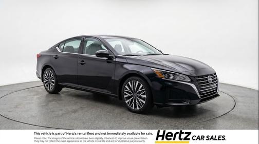 Super Black 2026 Nissan Altima SV FWD