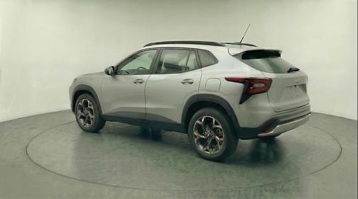 Sterling Gray Metallic 2025 Chevrolet Trax LT