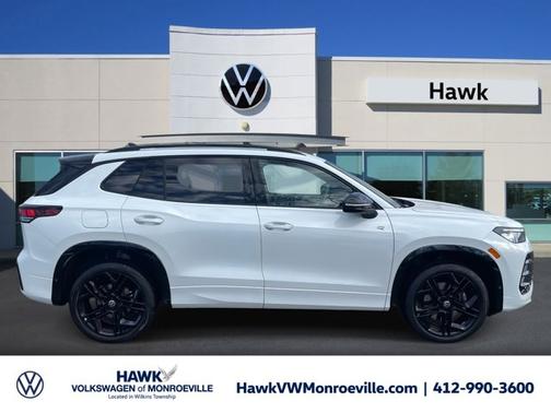 2025 Volkswagen Tiguan 2.0T SE R-Line Black