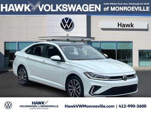 Opal White Pearl Effect 2025 Volkswagen Jetta 1.5T SE