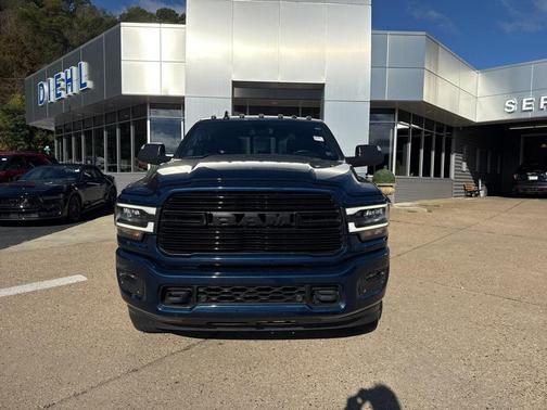 2022 RAM 2500 Laramie Crew Cab 4x4 6'4' Box