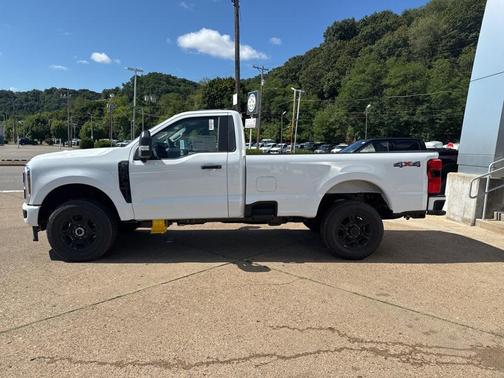 2025 Ford F-350 XL