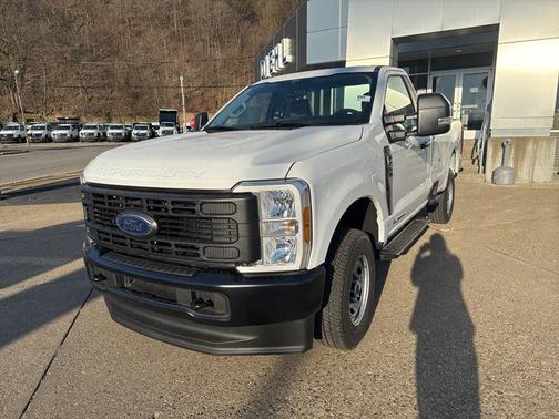 Oxford White 2025 Ford F-250 XL