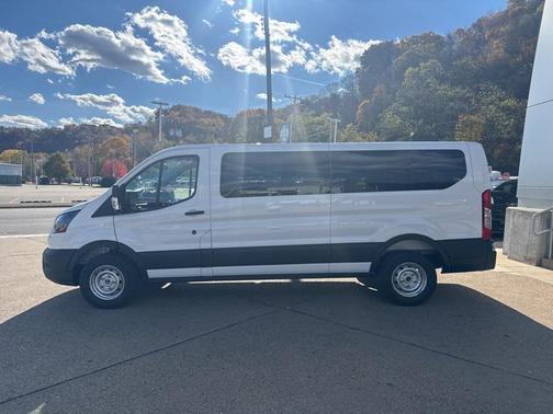 2025 Ford Transit-350 XL