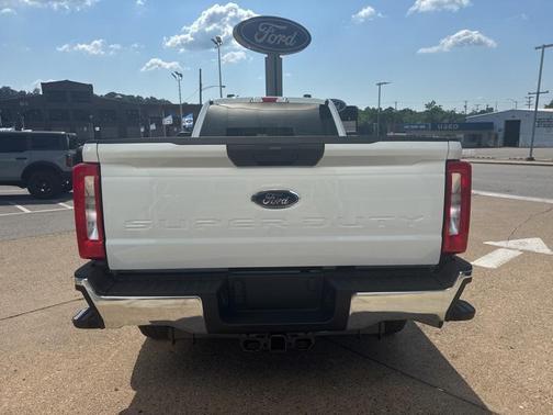 2025 Ford F-350 XLT