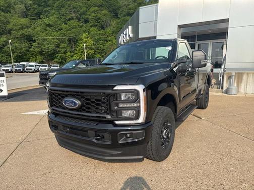 2025 Ford F-350 XL