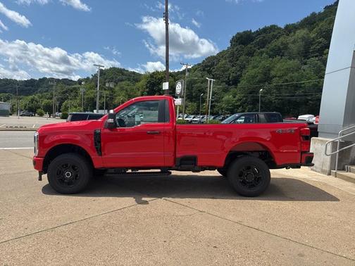 2025 Ford F-350 XL