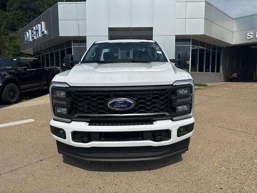 2025 Ford F-350 XL
