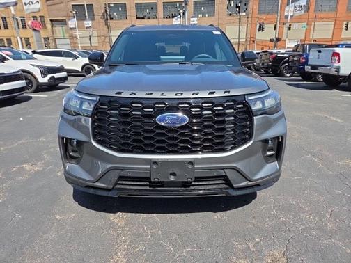 Carbonized Gray Metallic 2026 Ford Explorer ST-Line