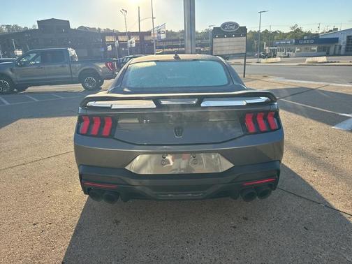 2025 Ford Mustang Dark Horse Fastback